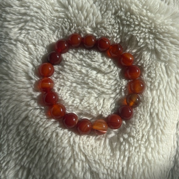 Carnelian & Sardonyx Crystal Bracelet – 10mm Beads | 7.5” | Empowering Energy | - Picture 4 of 6